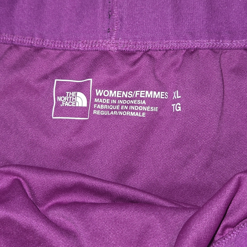 The North Face Women's Dark Pink Shorts - Picture 3 of 6